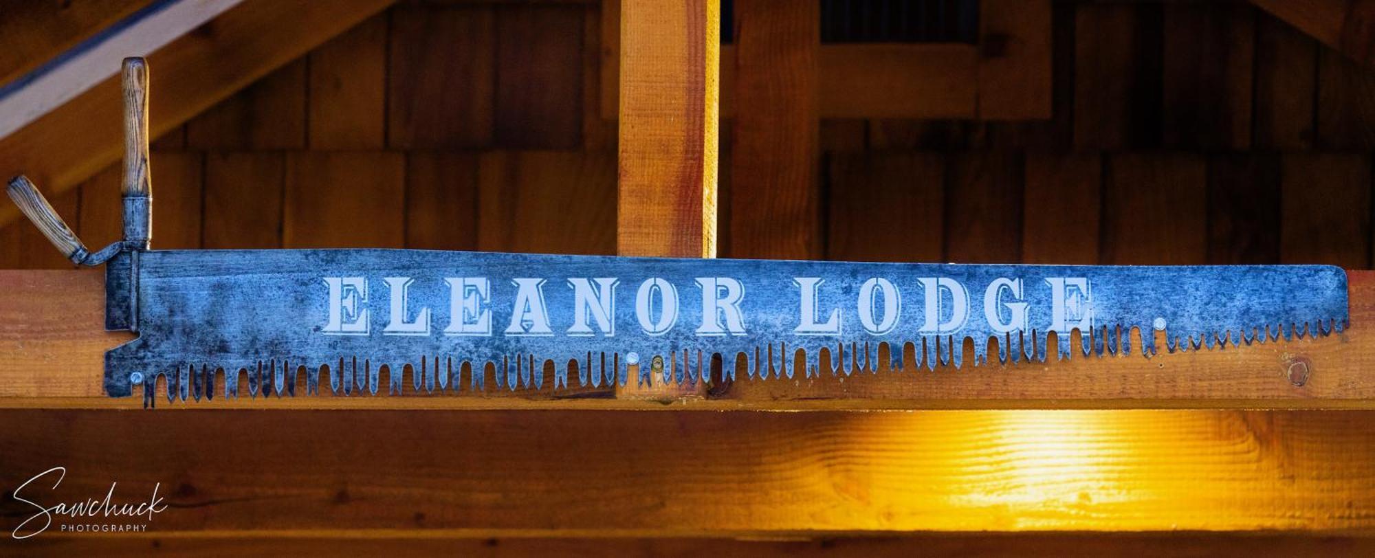 Eleanor Lodge - Entire House In Blue River Buitenkant foto